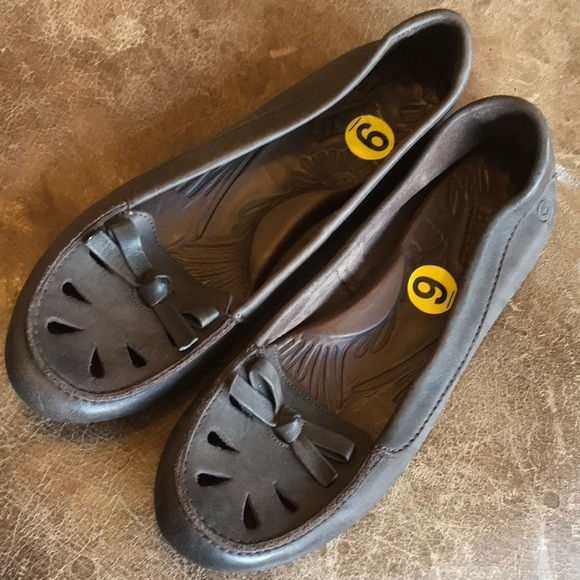 Born Women’s Brown Moccasin Type Shoe. Very Comfortable. New Condition. … - Picture 1 of 6
